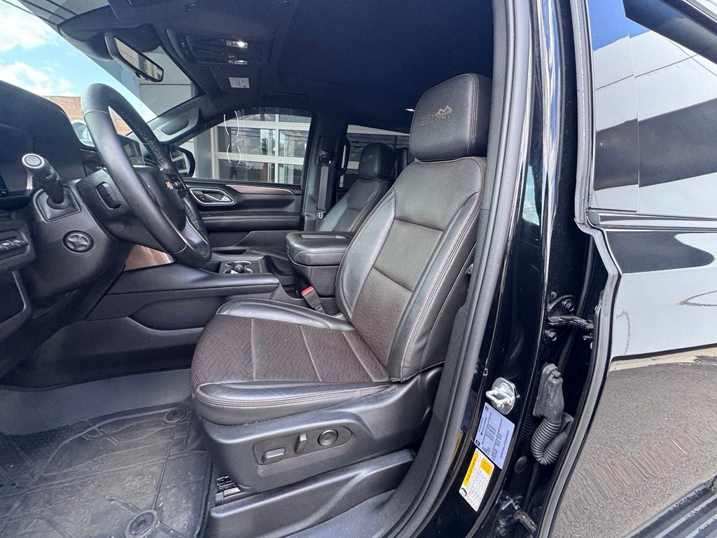 2023 Chevrolet Suburban High Country
