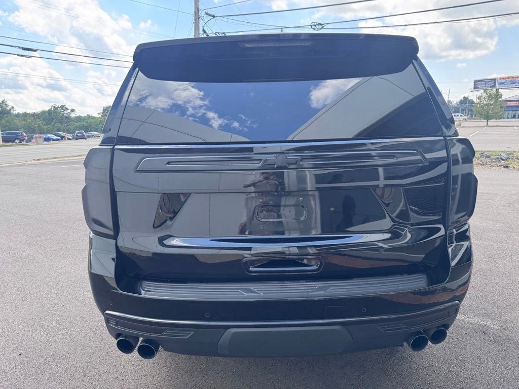 2023 Chevrolet Suburban High Country