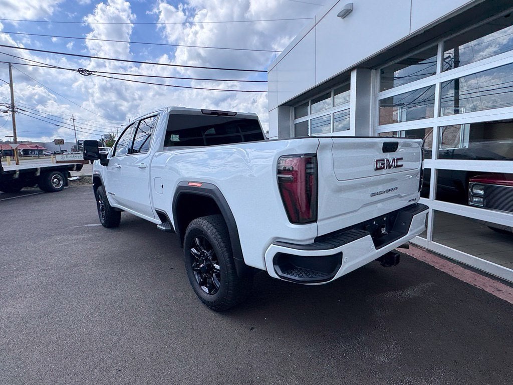 2025 GMC Sierra 2500 HD AT4