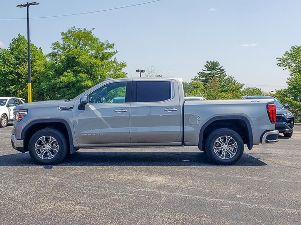 2024 GMC Sierra 1500 SLT