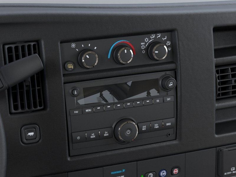 2025 GMC Savana Cargo Work Van - Photo 20