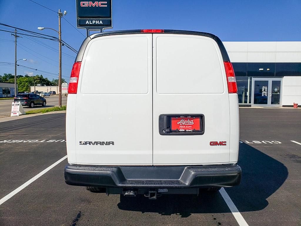 2025 GMC Savana Cargo 3500 Work Van