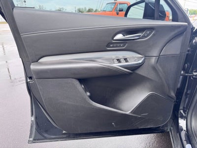 2022 Cadillac XT4 Premium Luxury