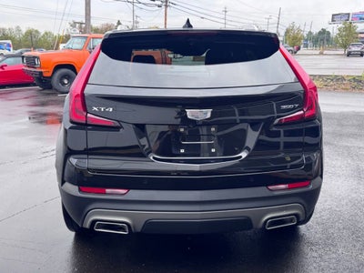 2022 Cadillac XT4 Premium Luxury