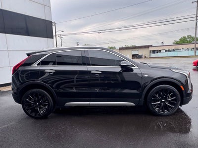 2022 Cadillac XT4 Premium Luxury