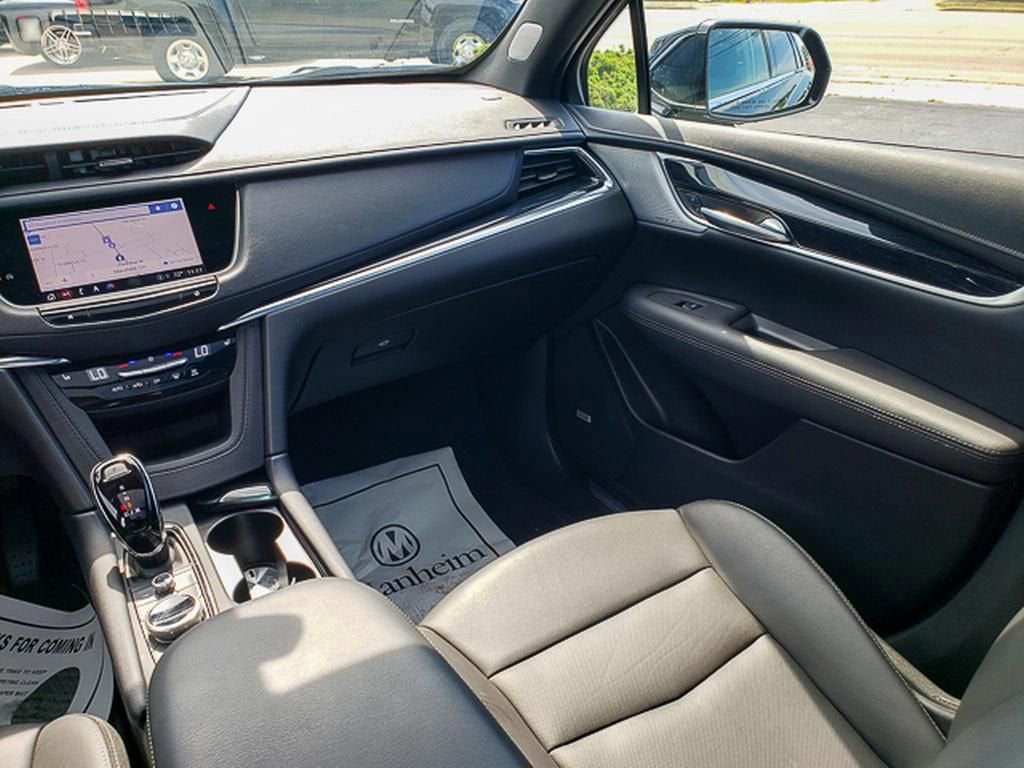 2025 Cadillac XT5 Premium Luxury