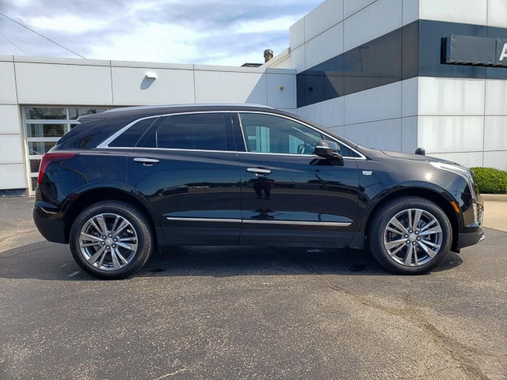2025 Cadillac XT5 Premium Luxury