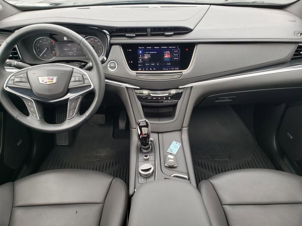 2025 Cadillac XT5 Premium Luxury