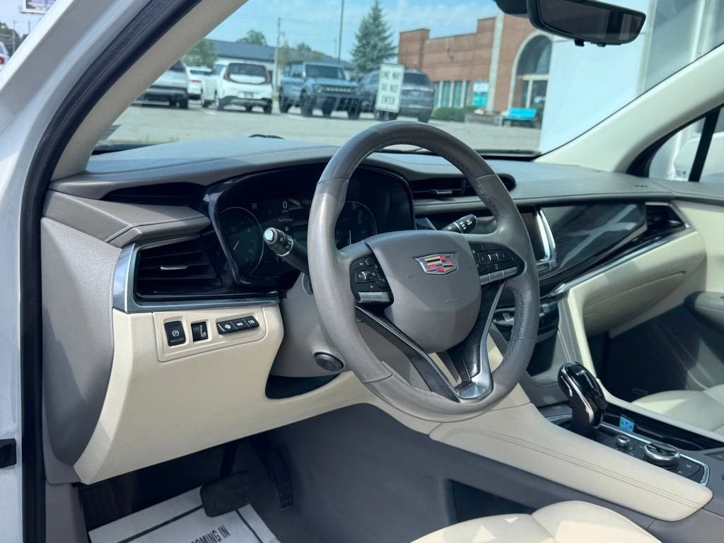 2022 Cadillac XT6 Premium Luxury