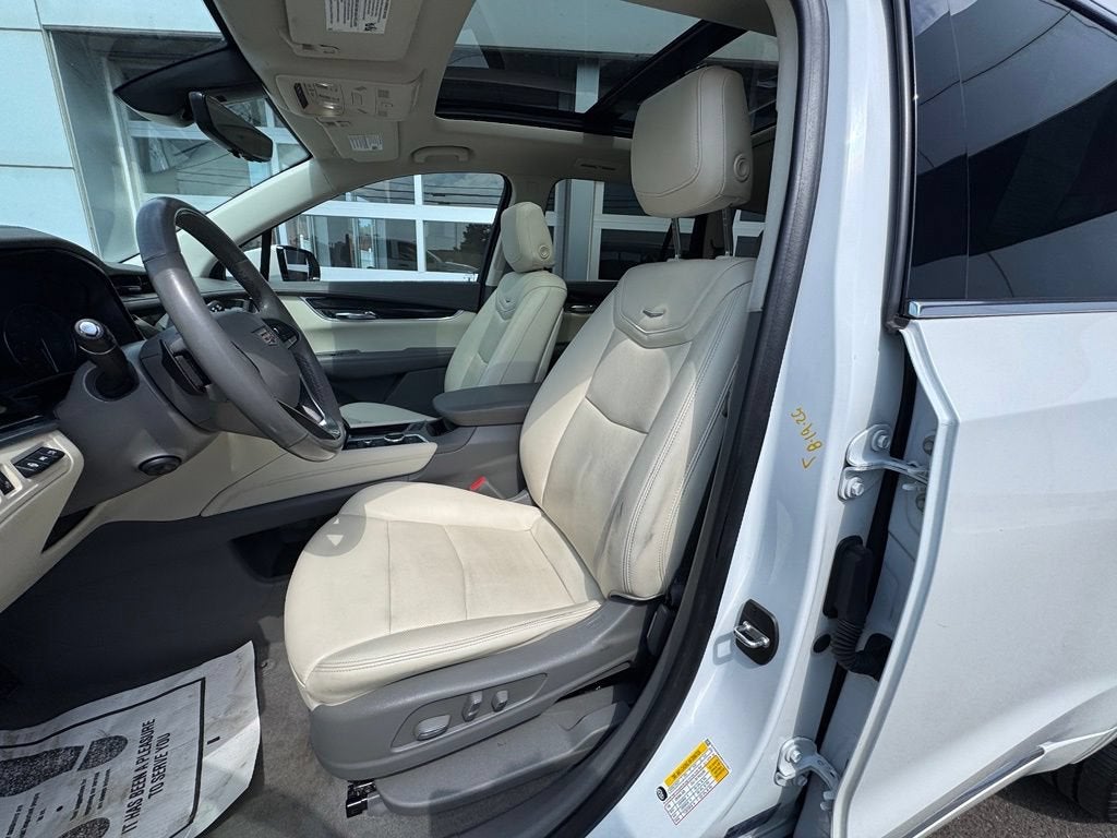 2022 Cadillac XT6 Premium Luxury