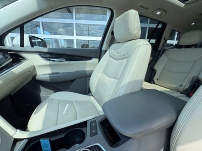 2022 Cadillac XT6 Premium Luxury