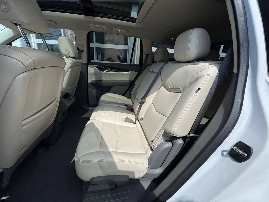 2022 Cadillac XT6 Premium Luxury