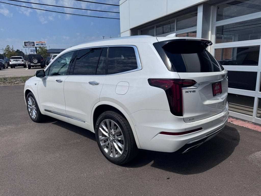 2022 Cadillac XT6 Premium Luxury
