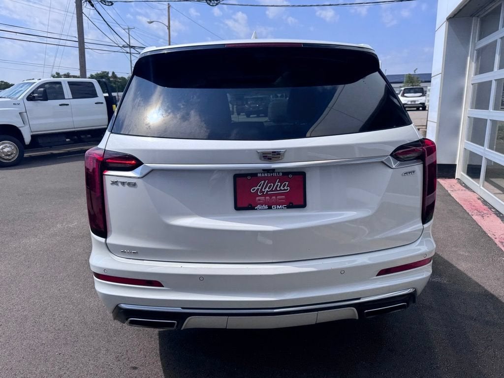 2022 Cadillac XT6 Premium Luxury