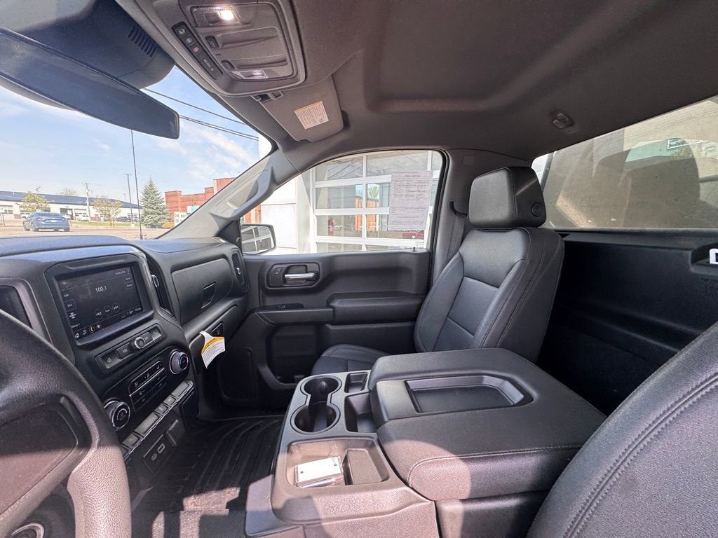 2023 Chevrolet Silverado 1500 WT