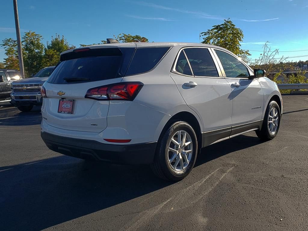 2023 Chevrolet Equinox LS