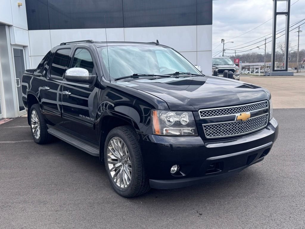 2013 Chevrolet Avalanche LT