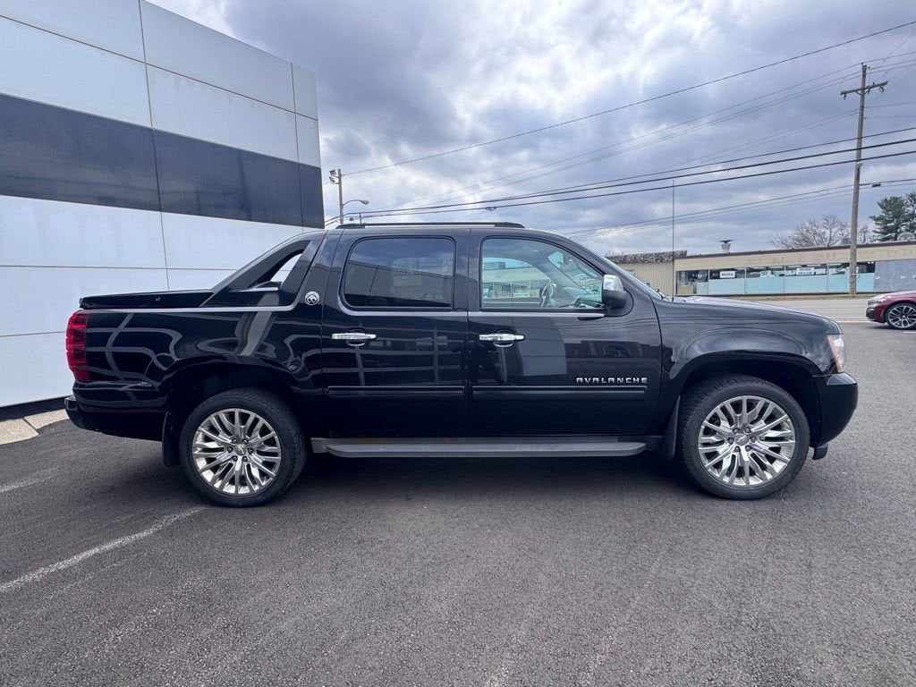 2013 Chevrolet Avalanche LT