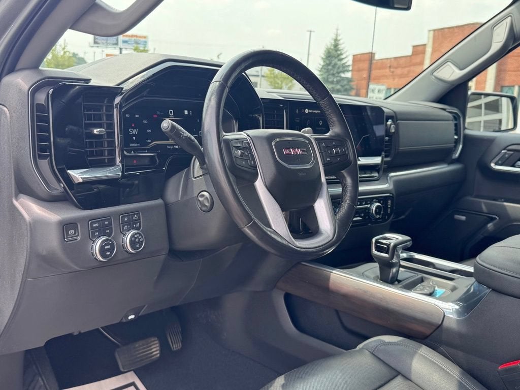 2023 GMC Sierra 1500 SLT