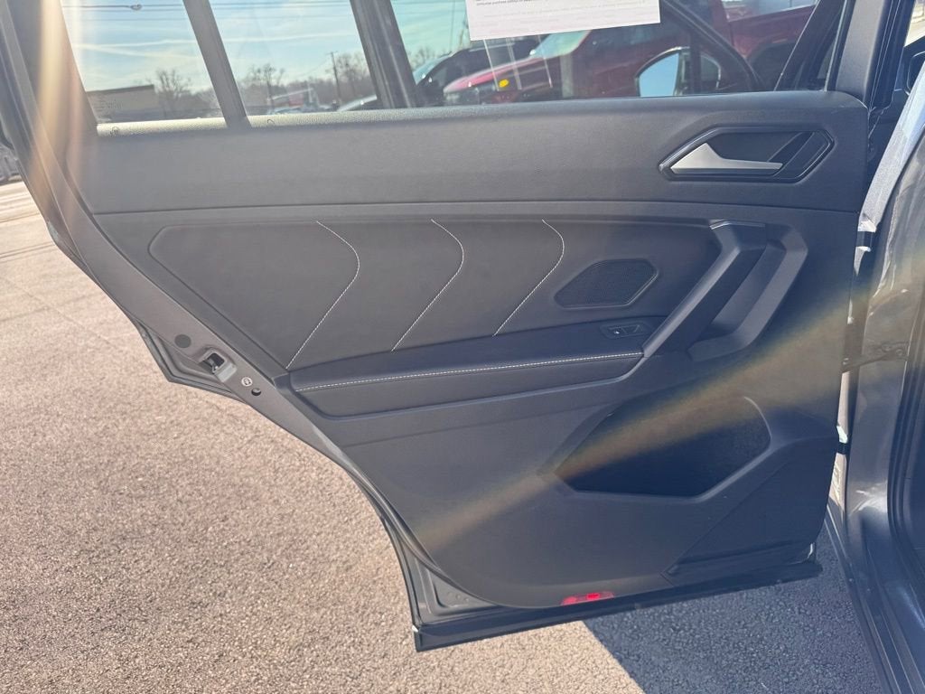 2023 Volkswagen Tiguan SE