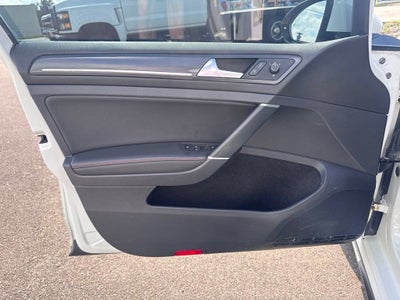 2019 Volkswagen Golf GTI S