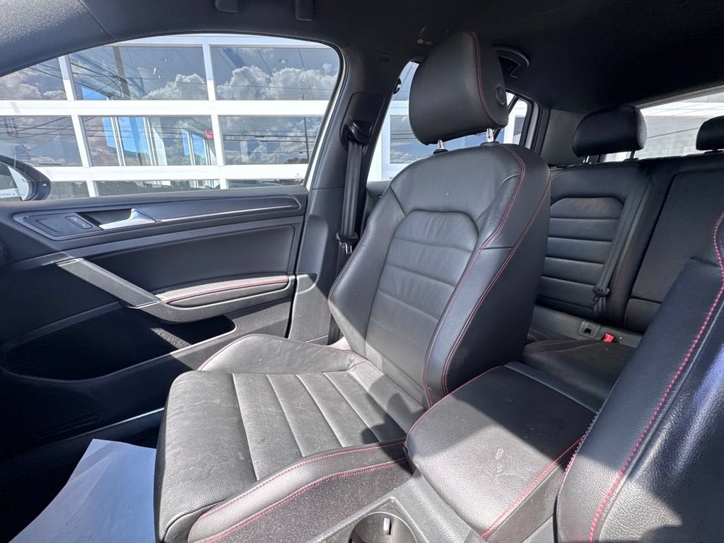 2019 Volkswagen Golf GTI S