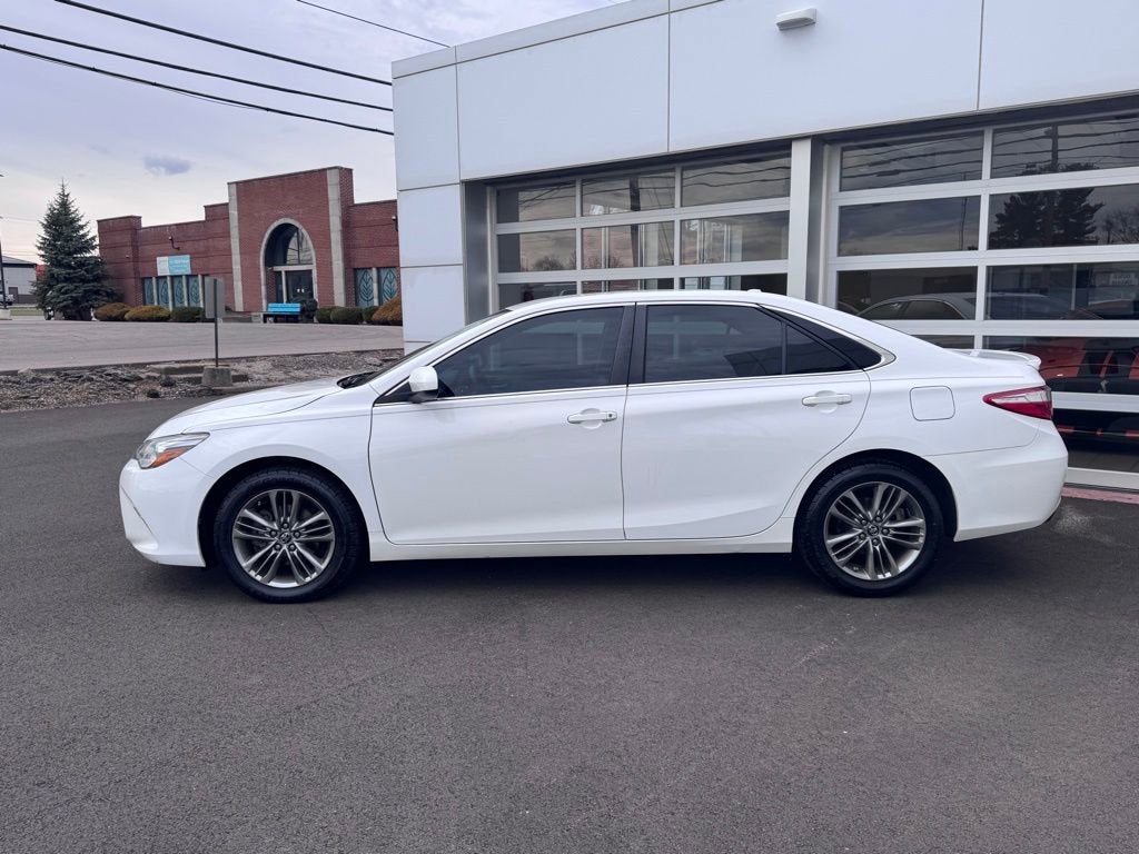 2016 Toyota Camry XLE