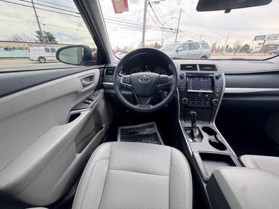 2016 Toyota Camry XLE