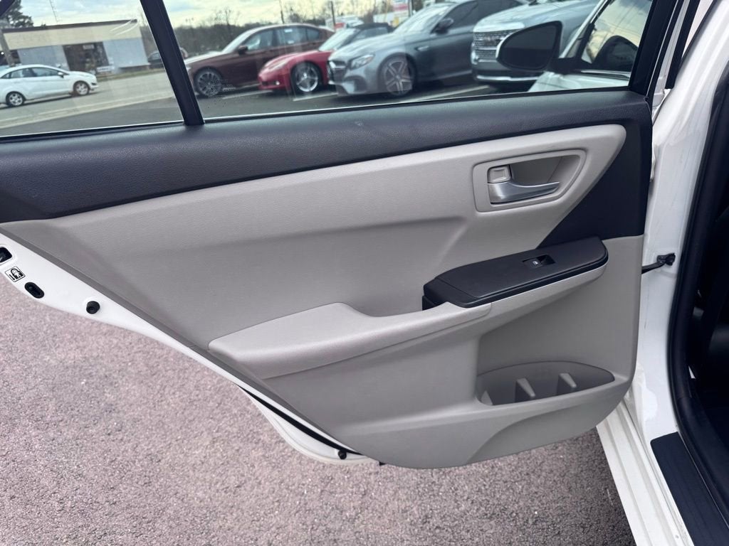 2016 Toyota Camry XLE