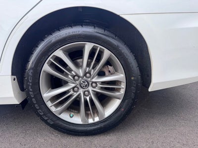 2016 Toyota Camry XLE