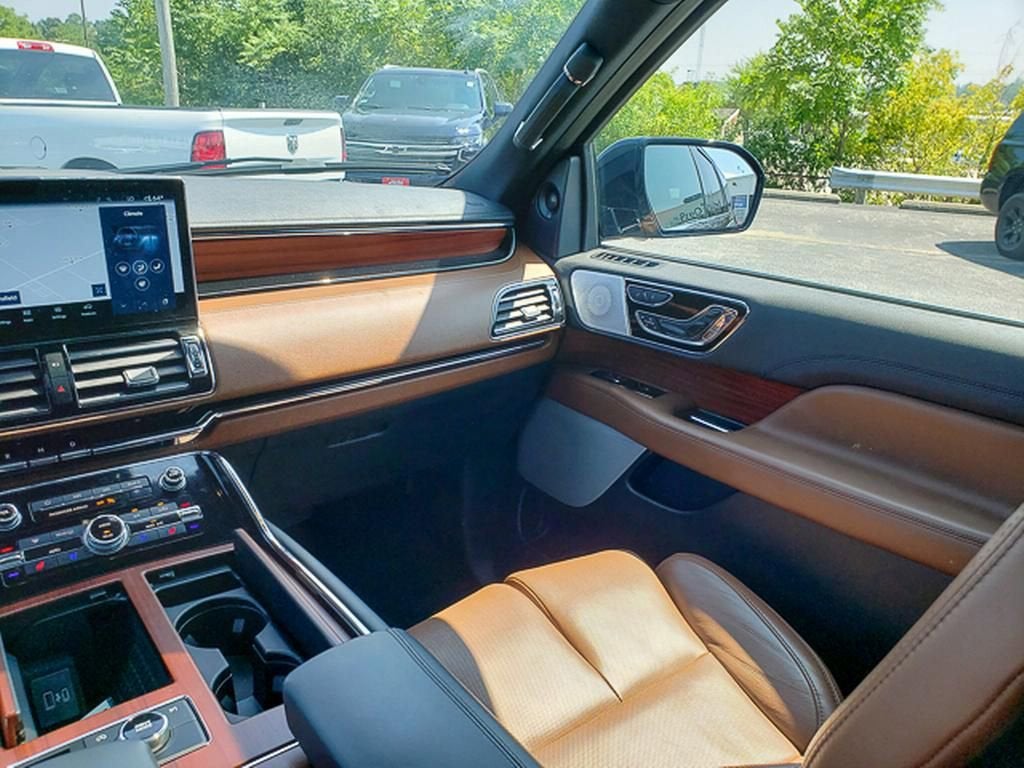 2022 Lincoln Navigator Reserve