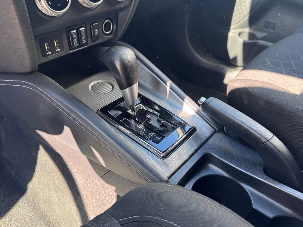 2020 Mitsubishi Outlander Sport ES 2.0