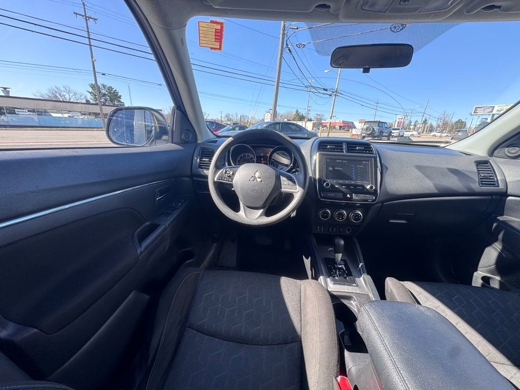 2020 Mitsubishi Outlander Sport ES 2.0