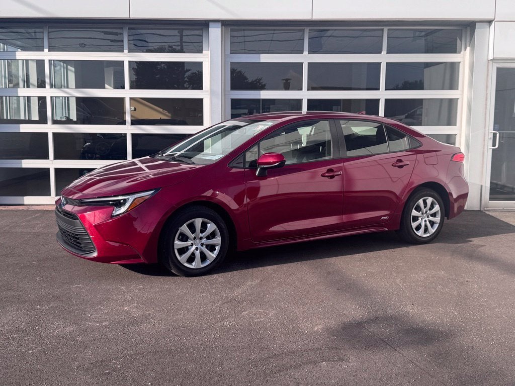 2025 Toyota Corolla Hybrid LE