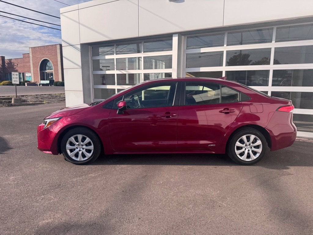 2025 Toyota Corolla Hybrid LE