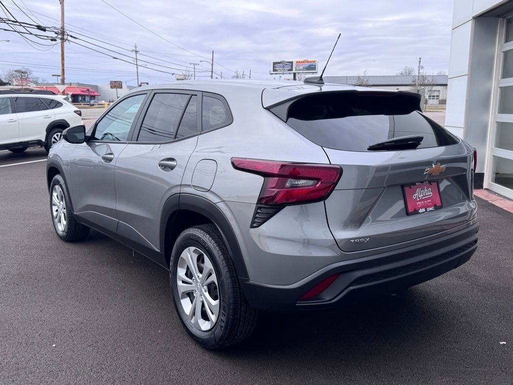 2024 Chevrolet Trax LS