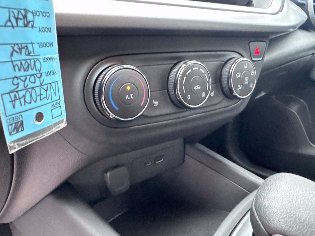 2025 Chevrolet Trax LS