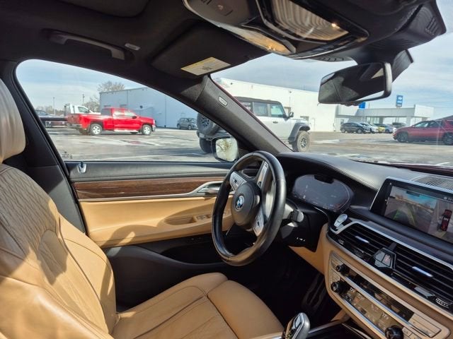 2022 BMW 7 Series 750i xDrive