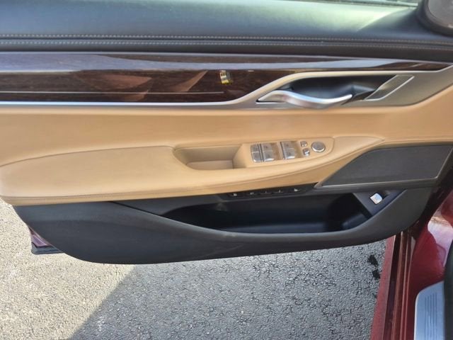 2022 BMW 7 Series 750i xDrive