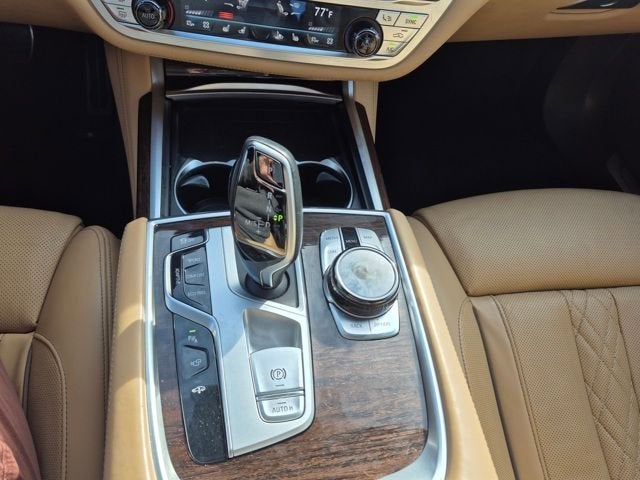 2022 BMW 7 Series 750i xDrive