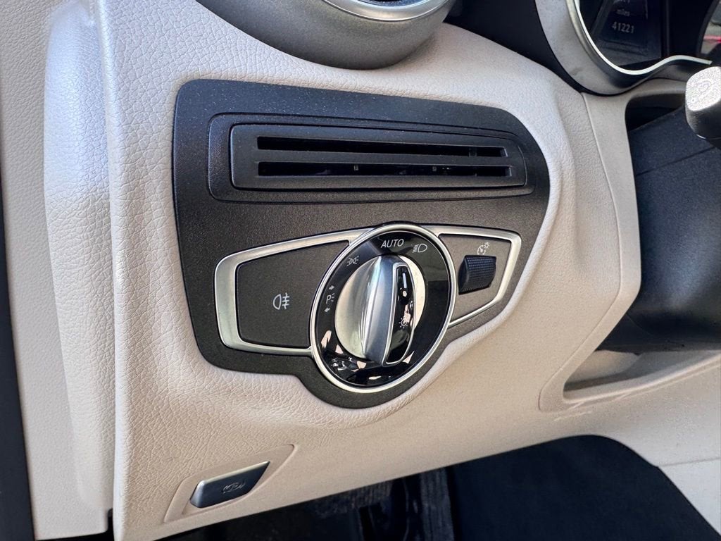 2017 Mercedes-Benz GLC GLC 300