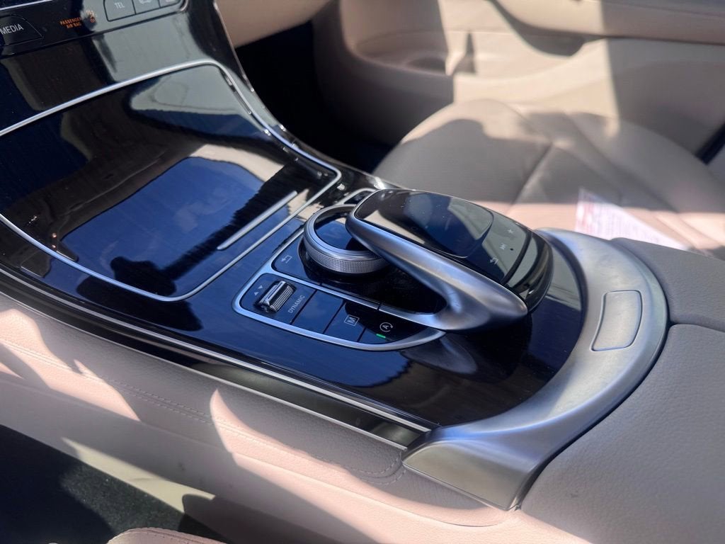 2017 Mercedes-Benz GLC GLC 300