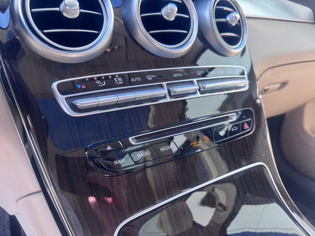 2017 Mercedes-Benz GLC GLC 300