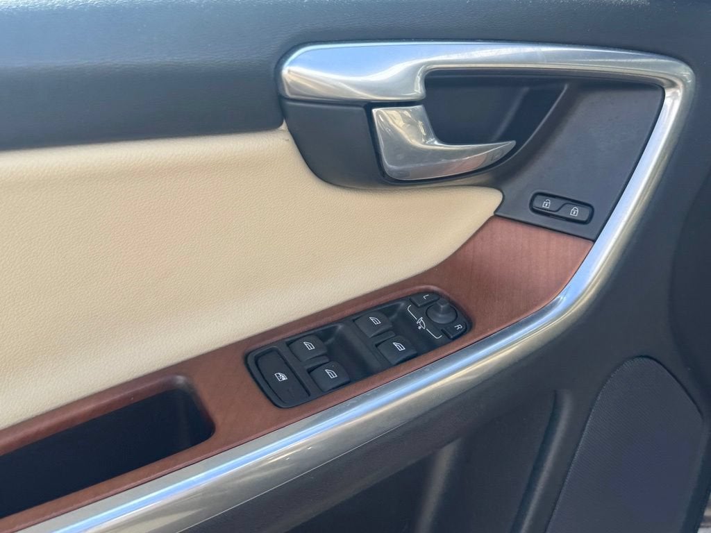 2017 Volvo XC60 Inscription
