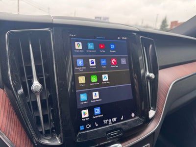 2023 Volvo XC60 Plus Dark Theme